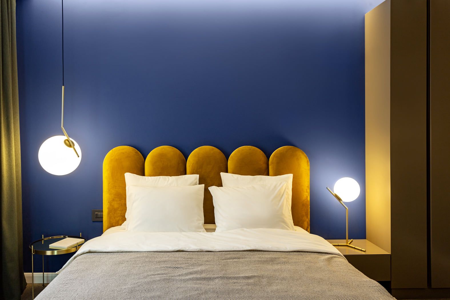 Studio11 snuck a little art deco into the heart of the city