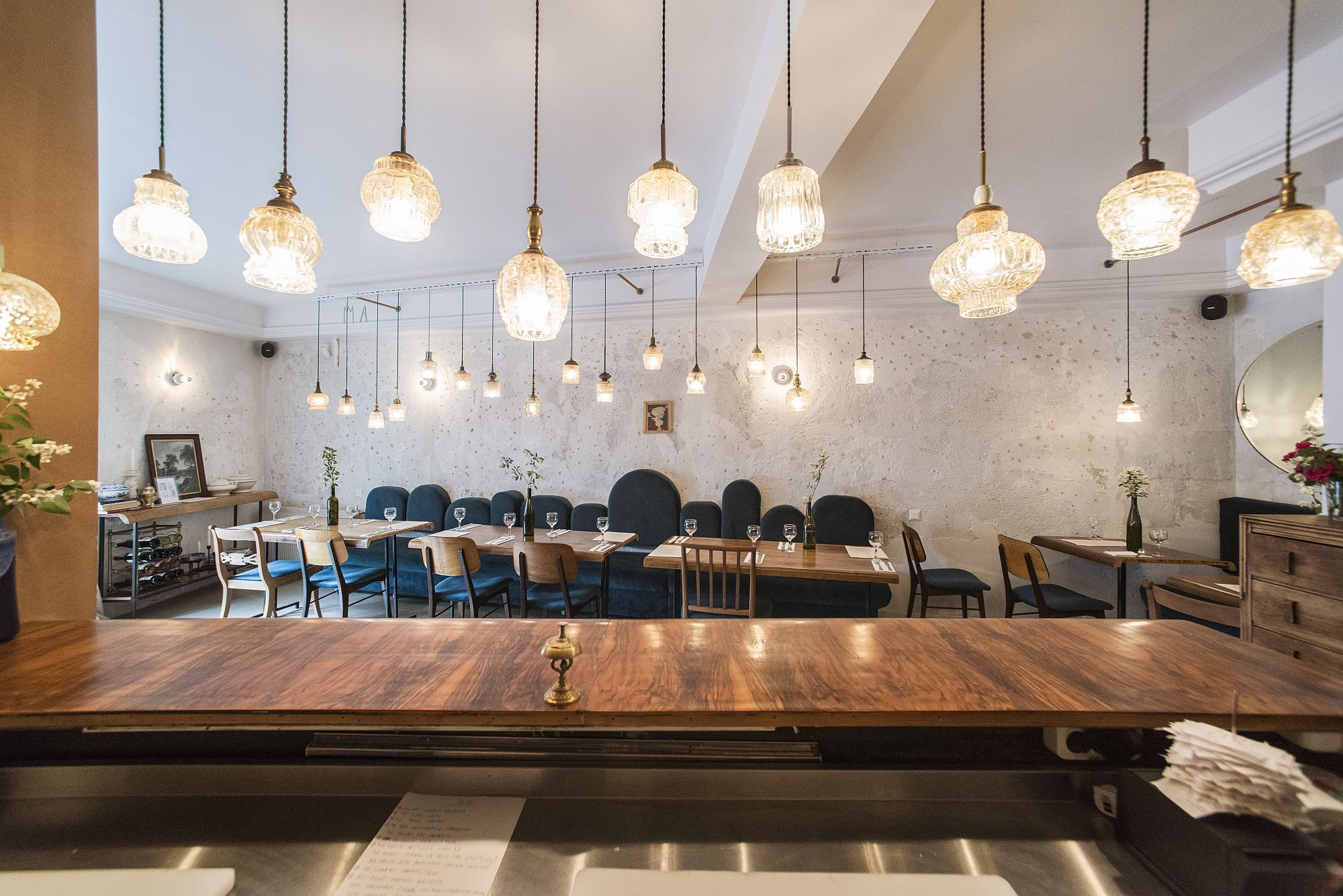 Eklektikus, személyes és otthonos | Circa 1703-3701 & MÀ Bistro