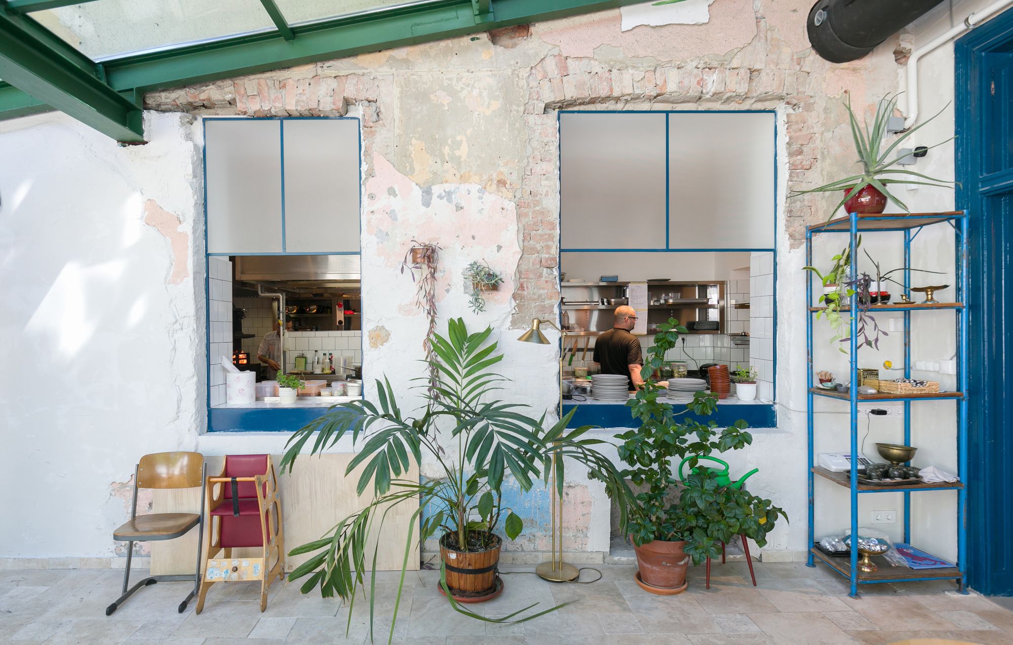 Here we have time to arrive | Pingrumba, Budapest