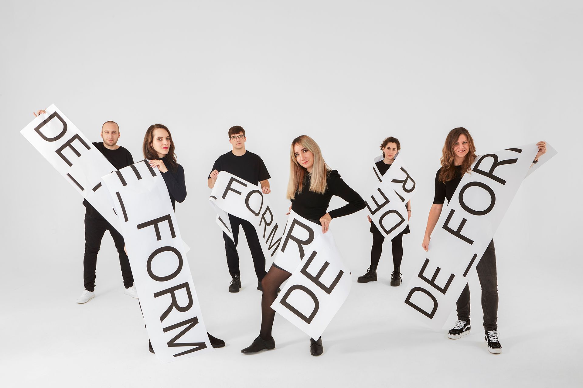 „We have always believed in the power of collaboration” | DE_FORM studio to reform