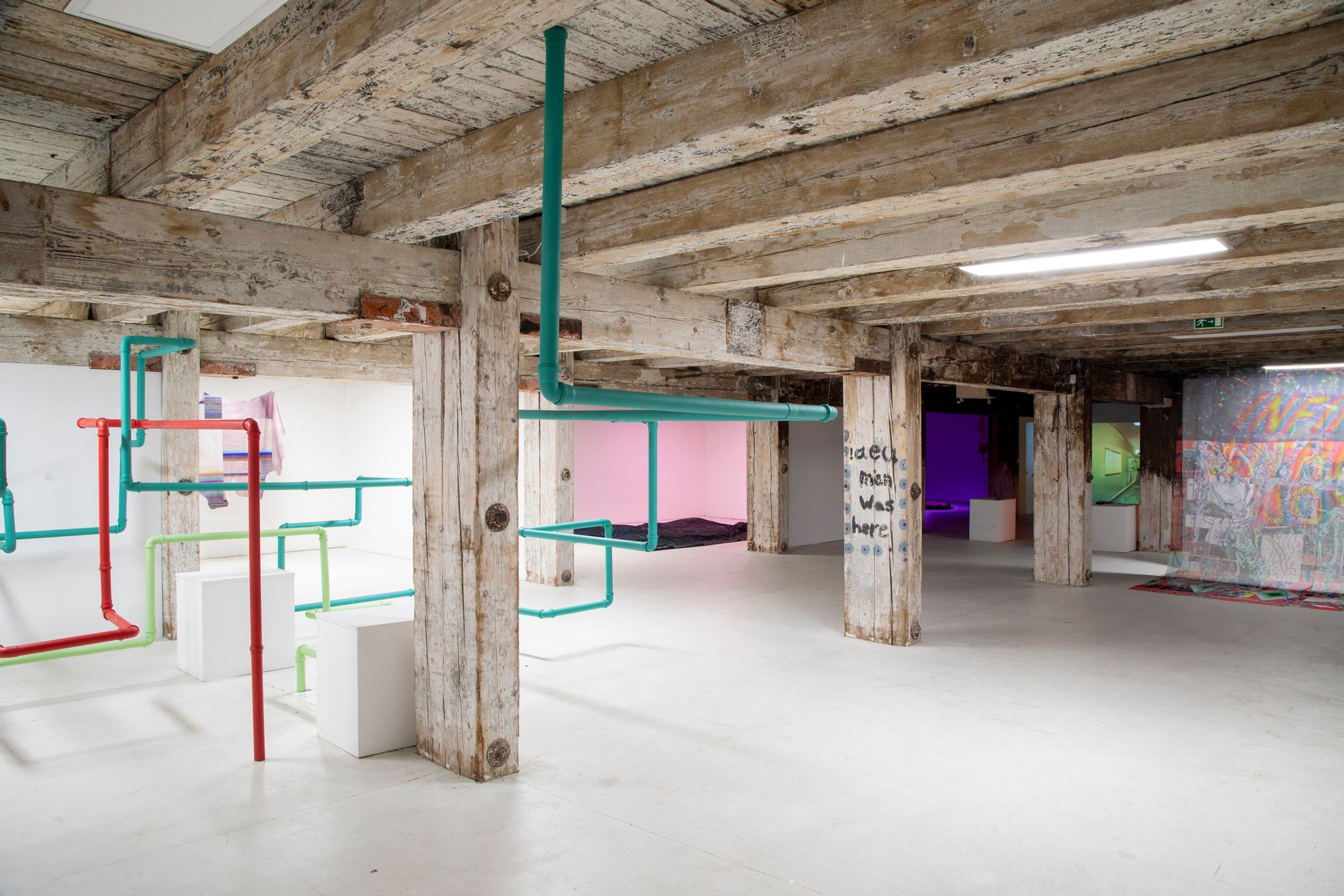 Cyberspace a fizikai térben