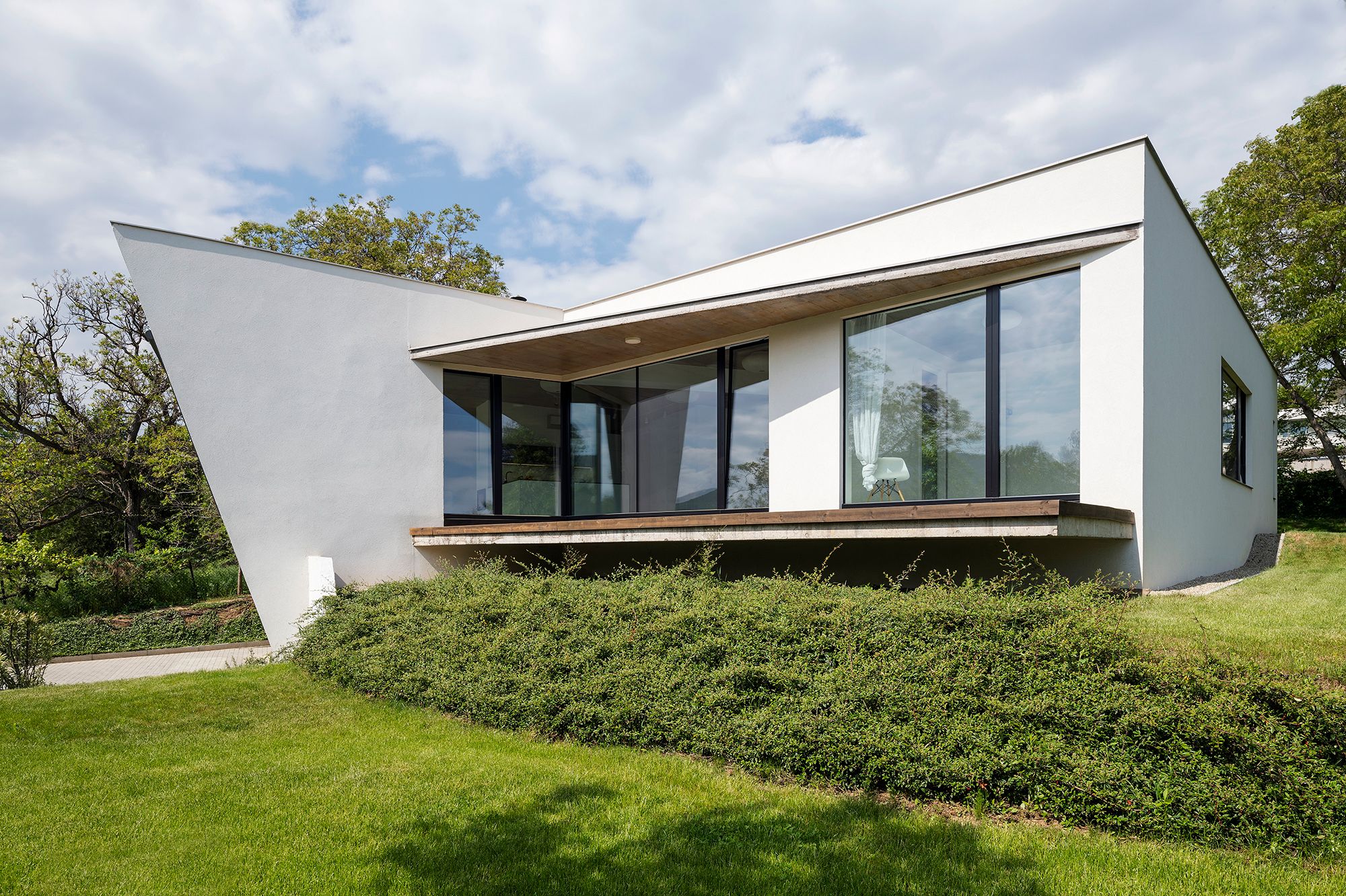 Close to the city, in harmony with nature | Jánszky Design