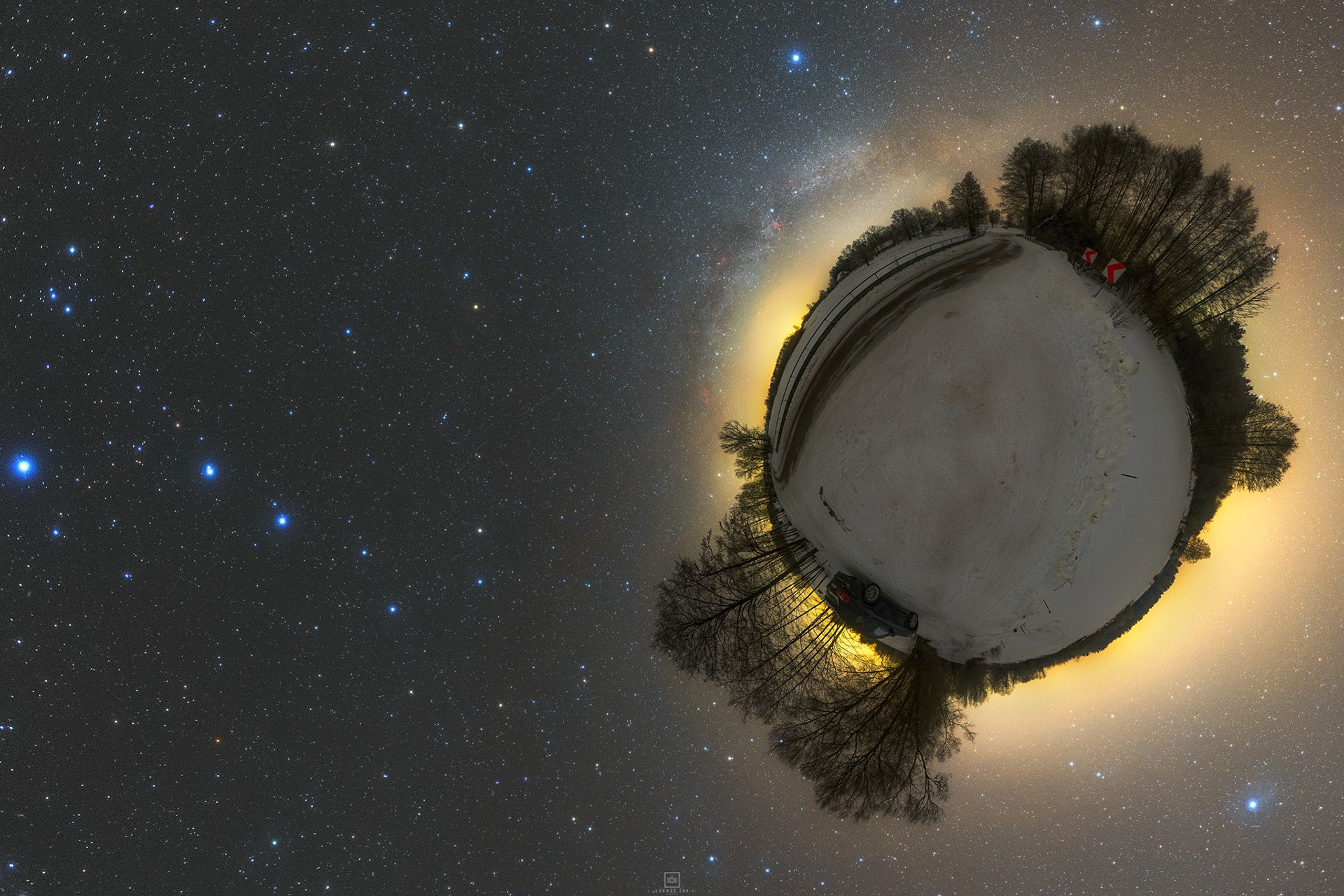 In the intersection of the cosmos and photography | Łukasz Żak