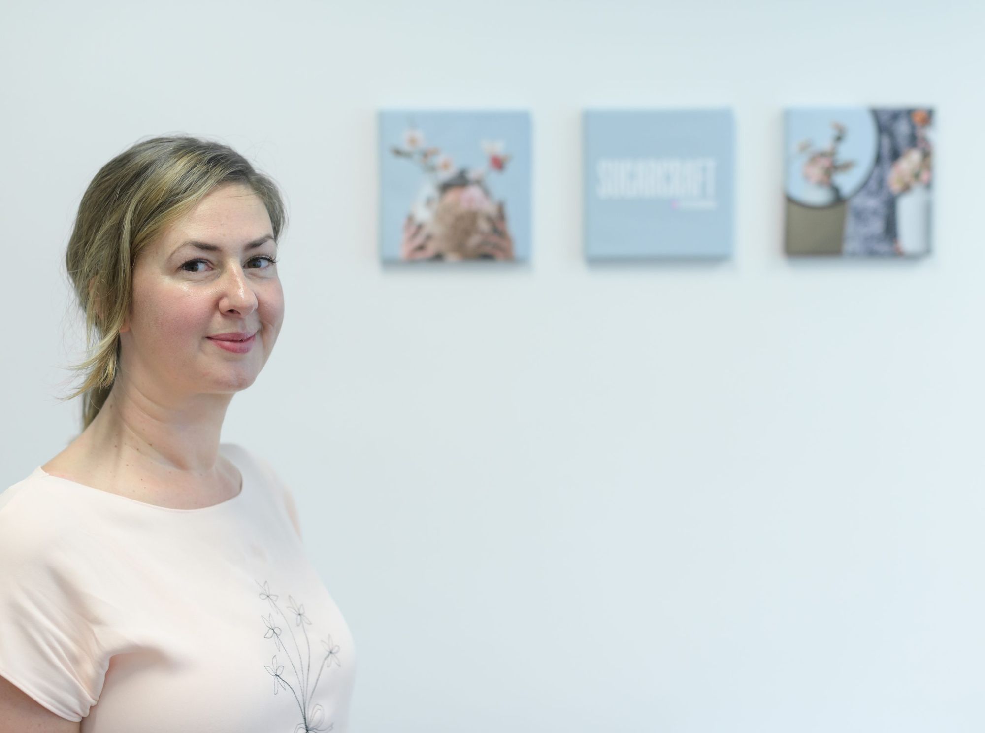 Sugarcraft by Eszter Kanyári: sugar flower making workshop