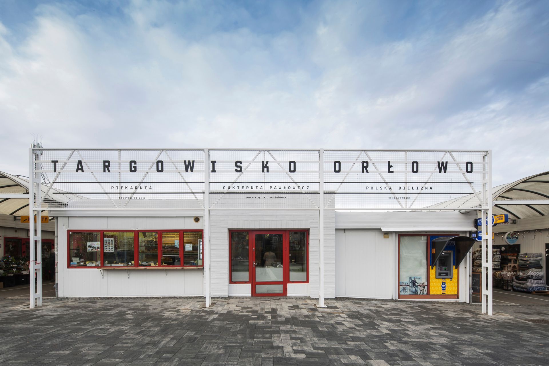 „We play with public spaces” | Traffic Design