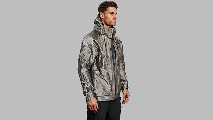 11 kilometers of copper in a single jacket | Vollebak