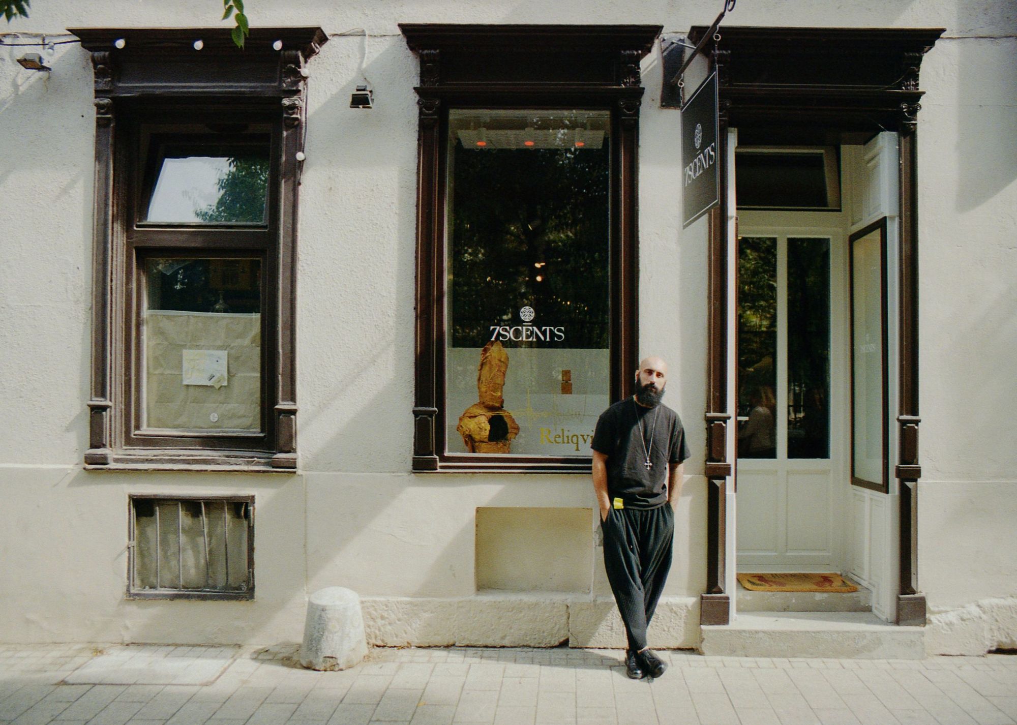 Scent and music speak the same language—Filippo Sorcinelli, the Pope’s tailor, visited Budapest