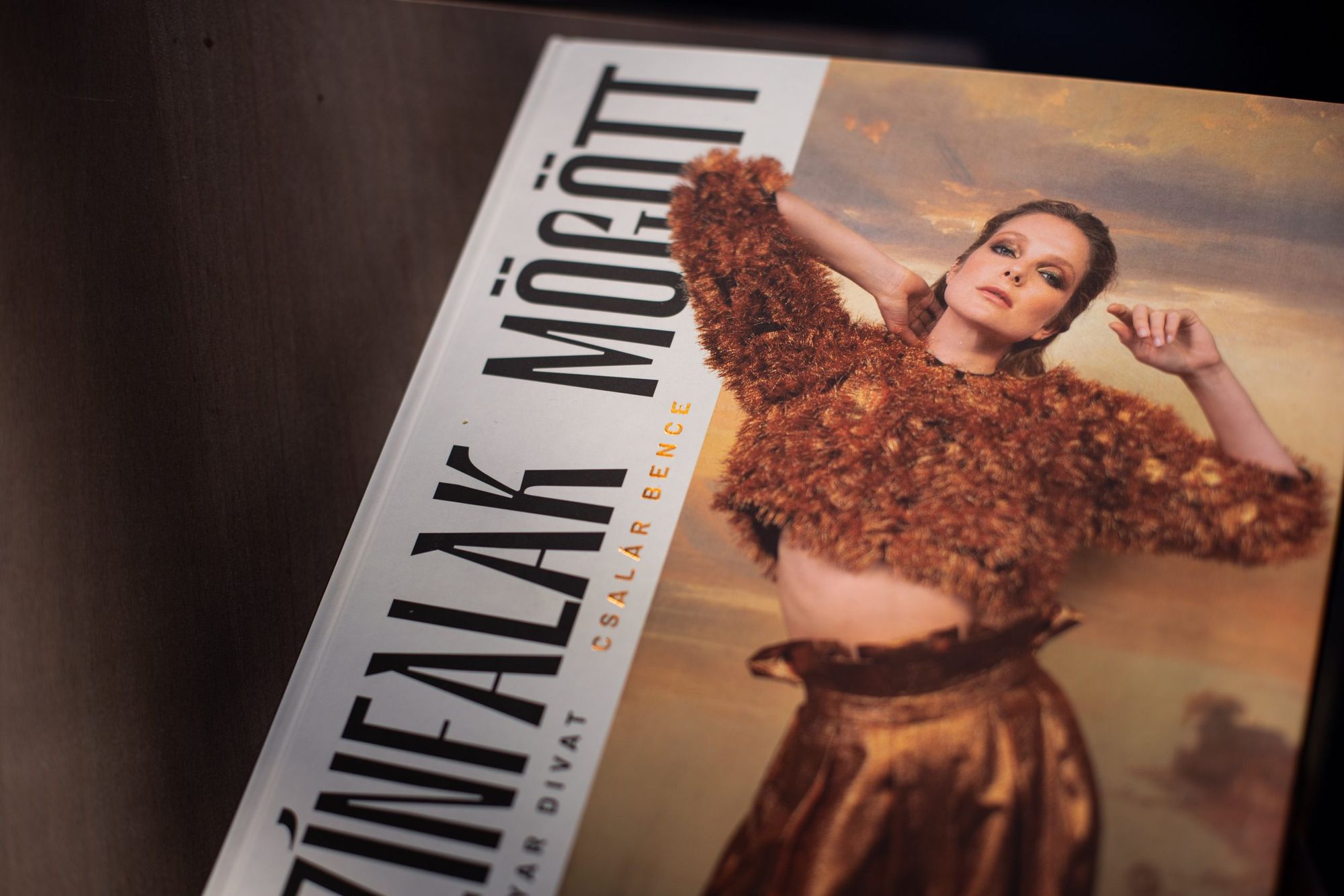 30 years of Hungarian fashion published in a book