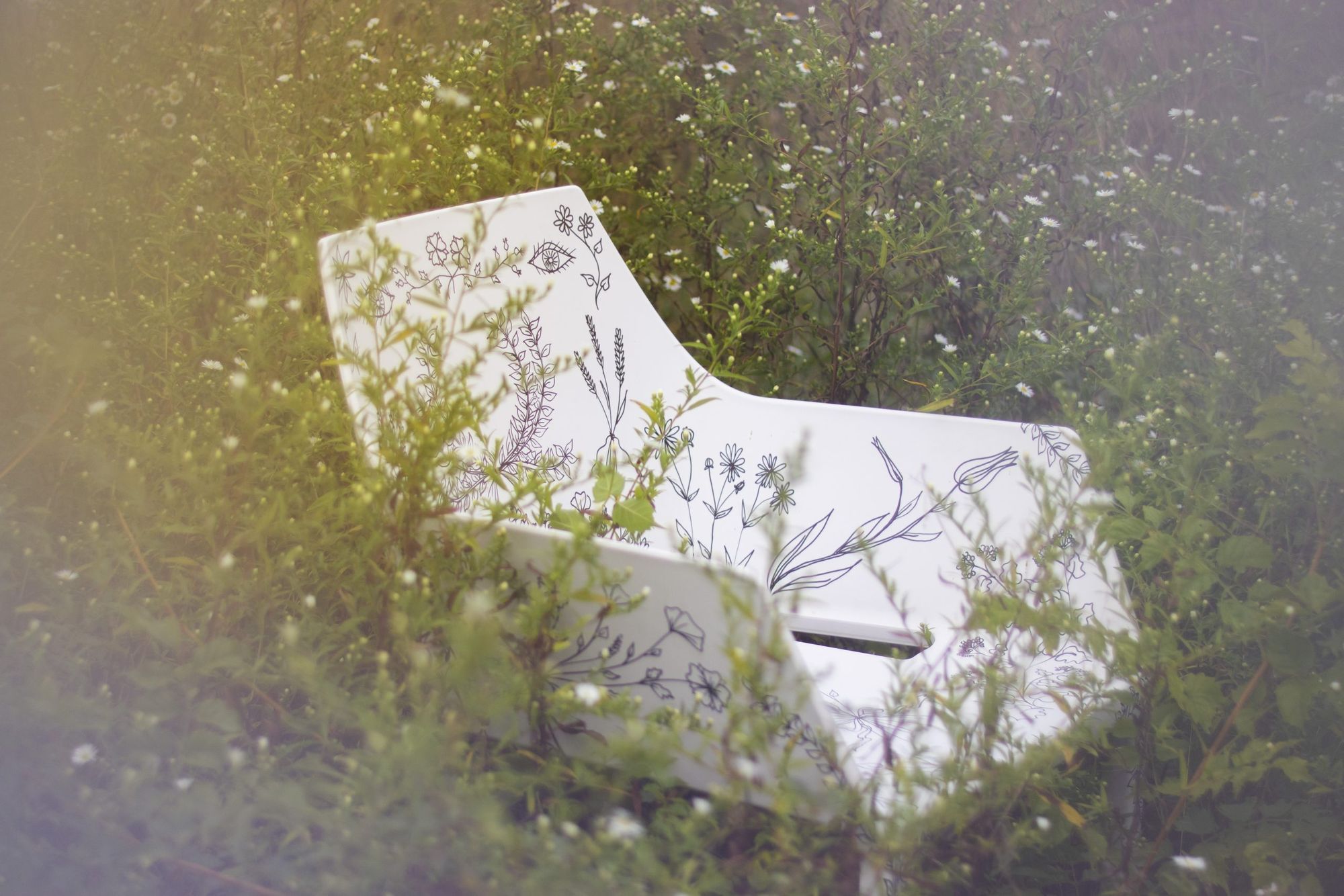 Fashion and design under the spell of botany | Je Suis Belle x VITRIN