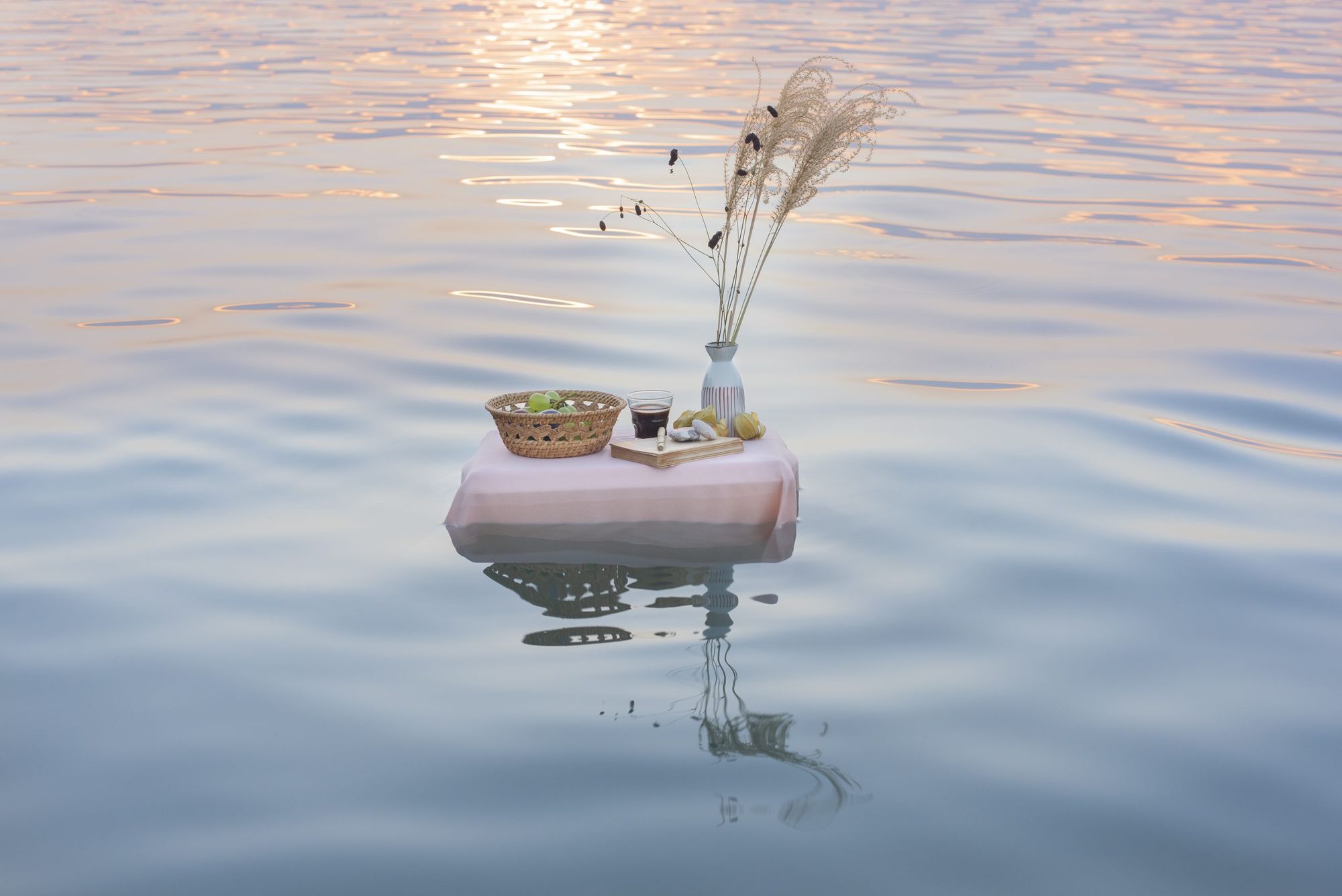 Floating memories | Marietta Varga’s latest series