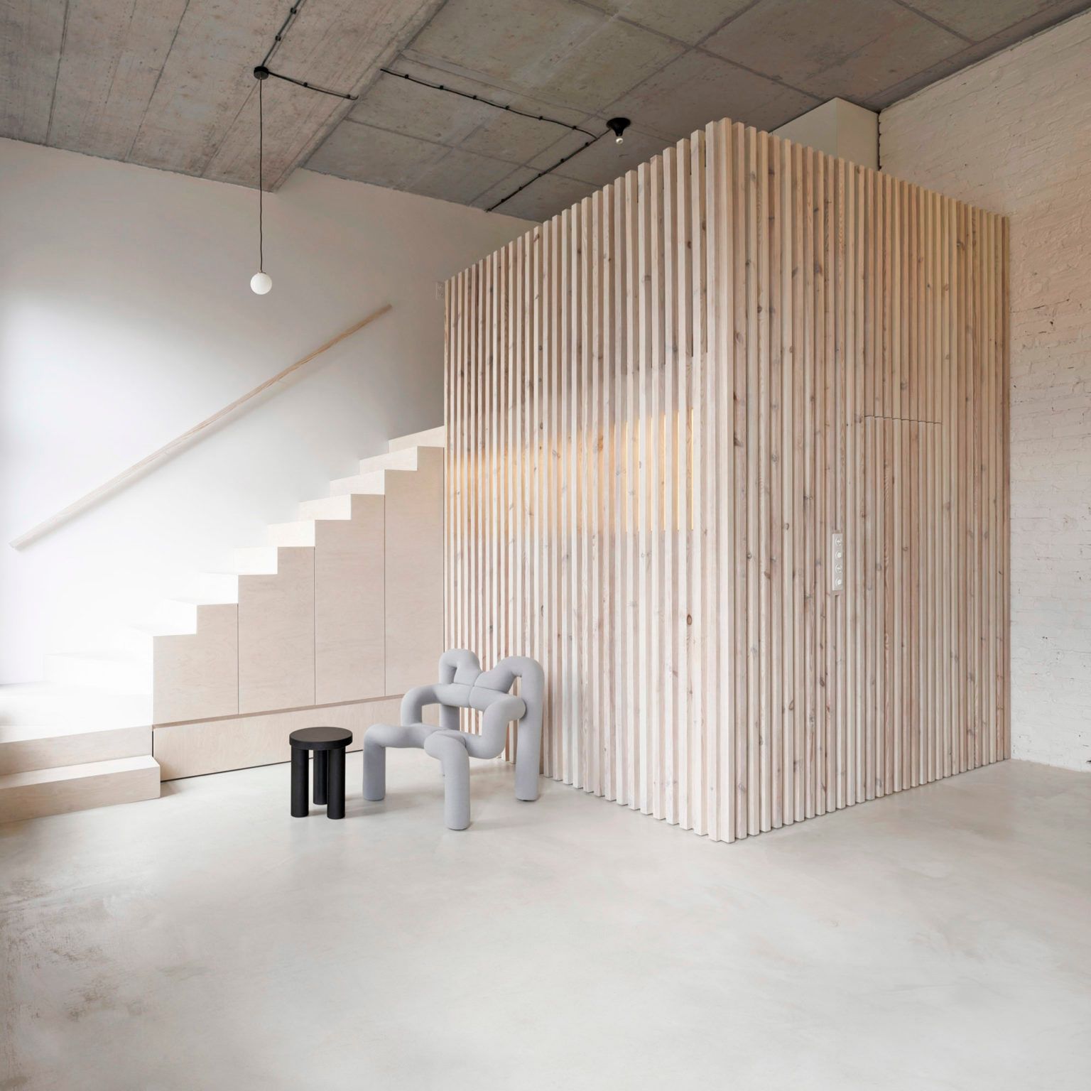 Kizárni a külvilágot | Ultraminimalista lakások Varsóban