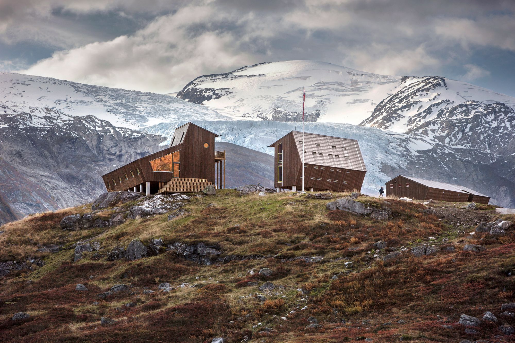 Pentagonal cabin complex | Snøhetta
