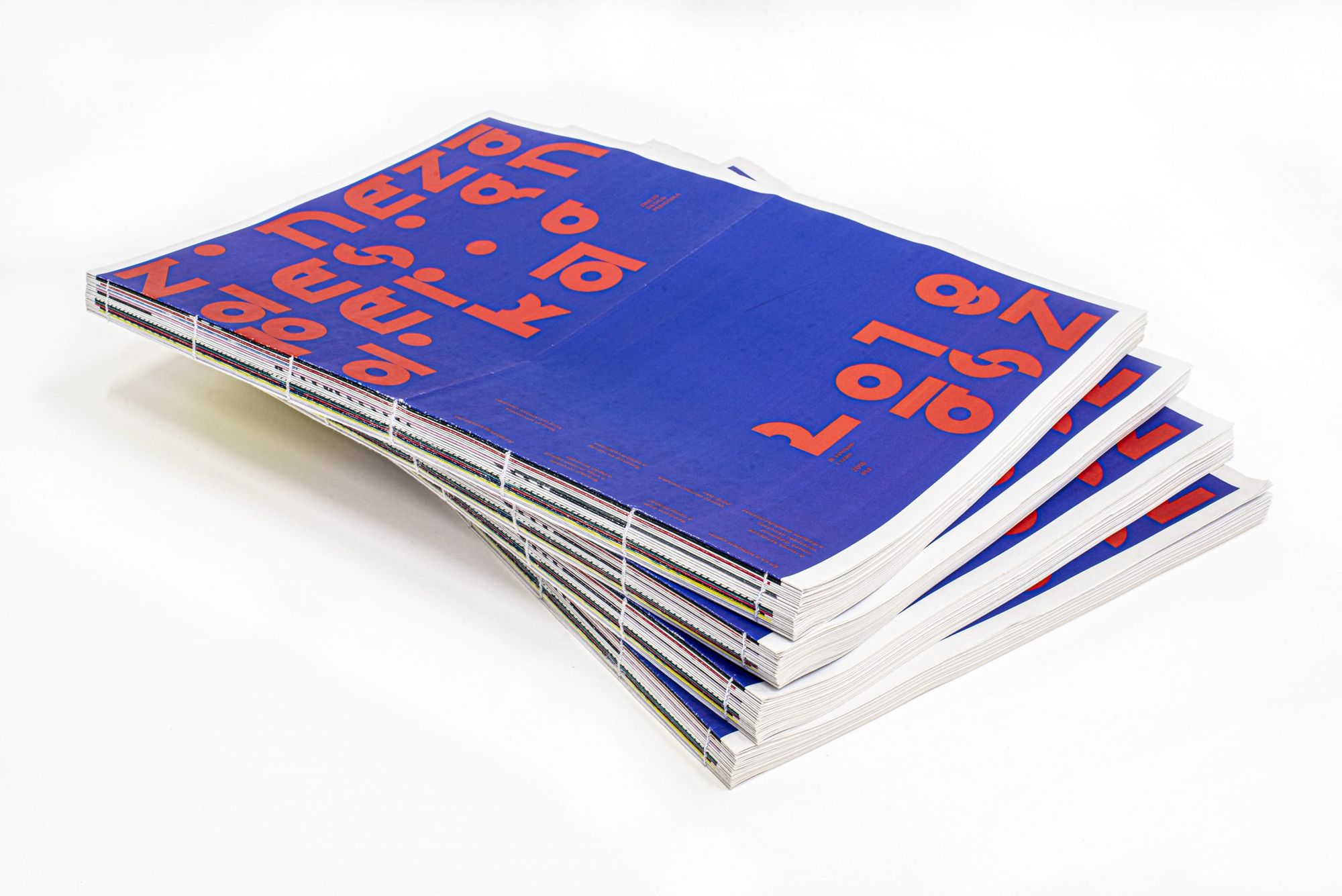 Design-periodika zine formában | Zinező