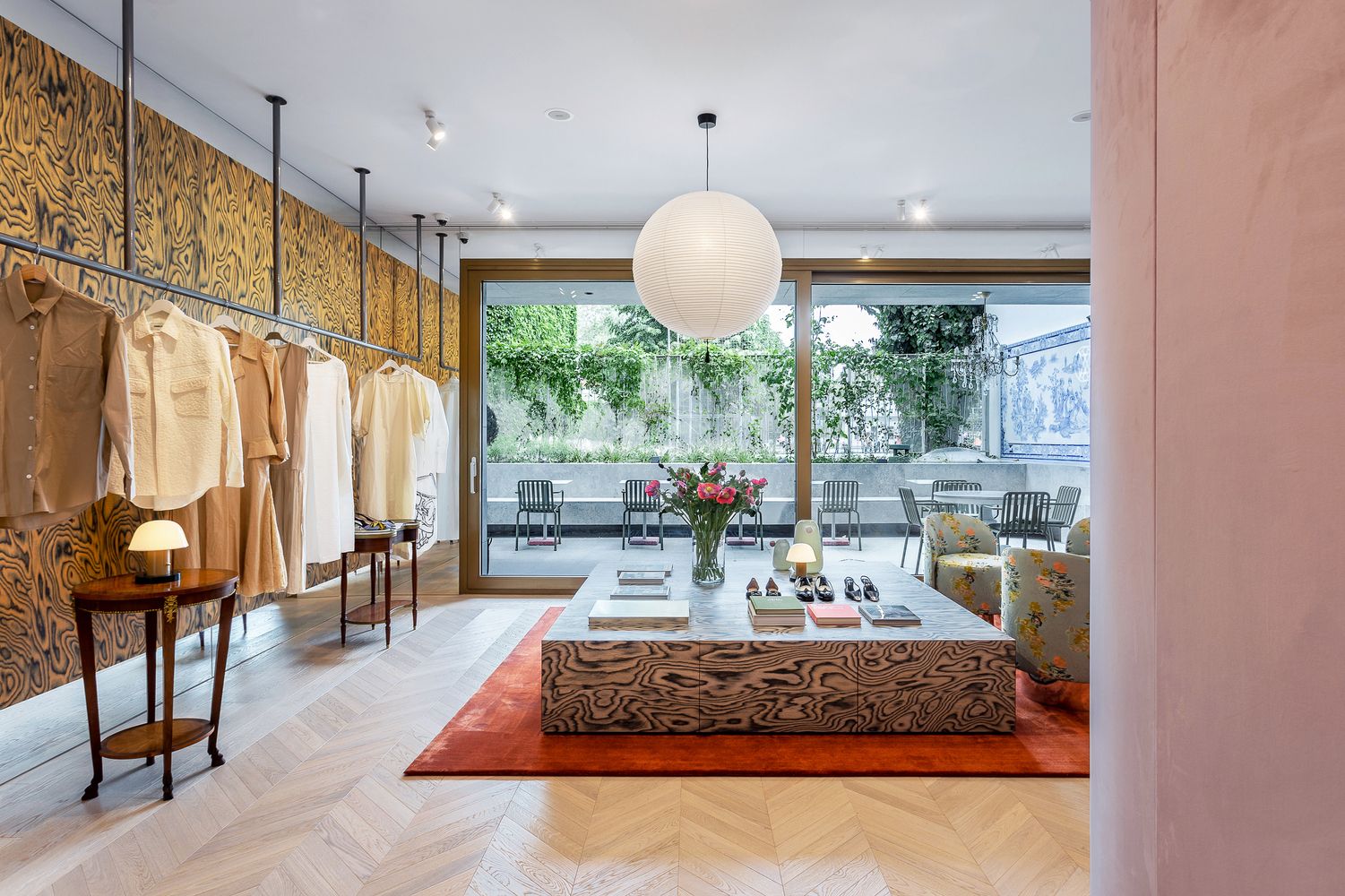 Blending contemporary and iconic elements | Aparterre store