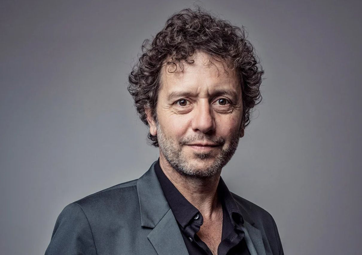 Dezeen founder Marcus Fairs dies at age 54