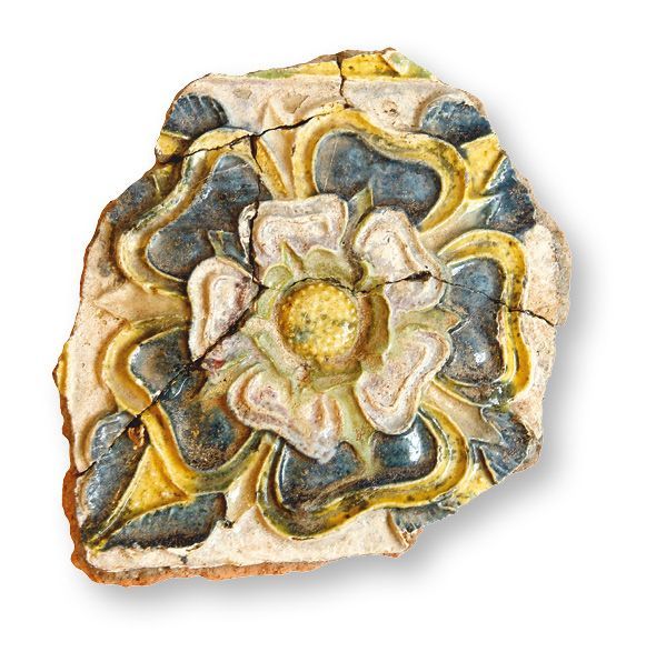 Colorful Renaissance cocklestove tiles found in Poland