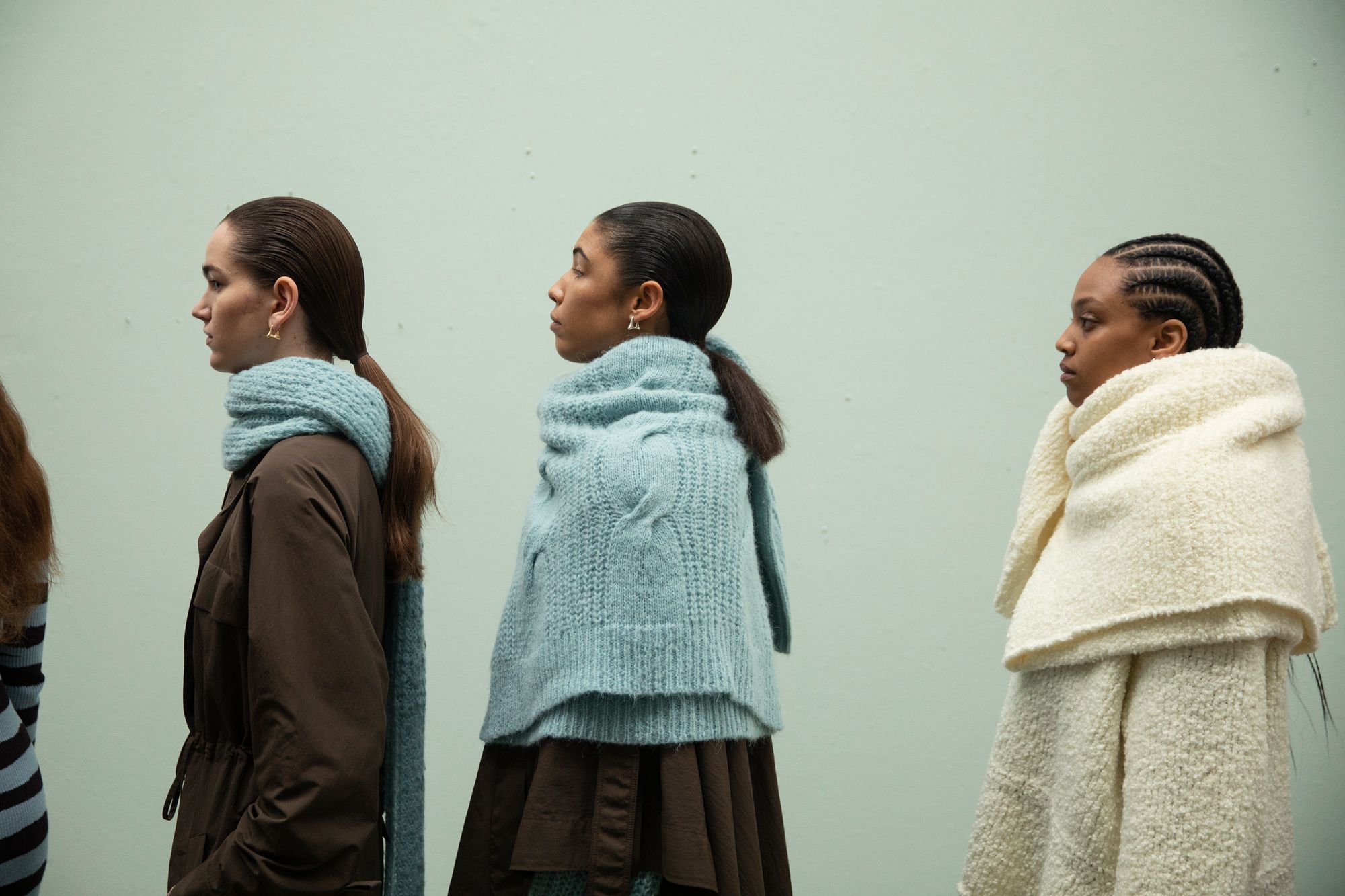 “We believe that beautiful women are those who dare to be themselves” | Interview with the AERON team