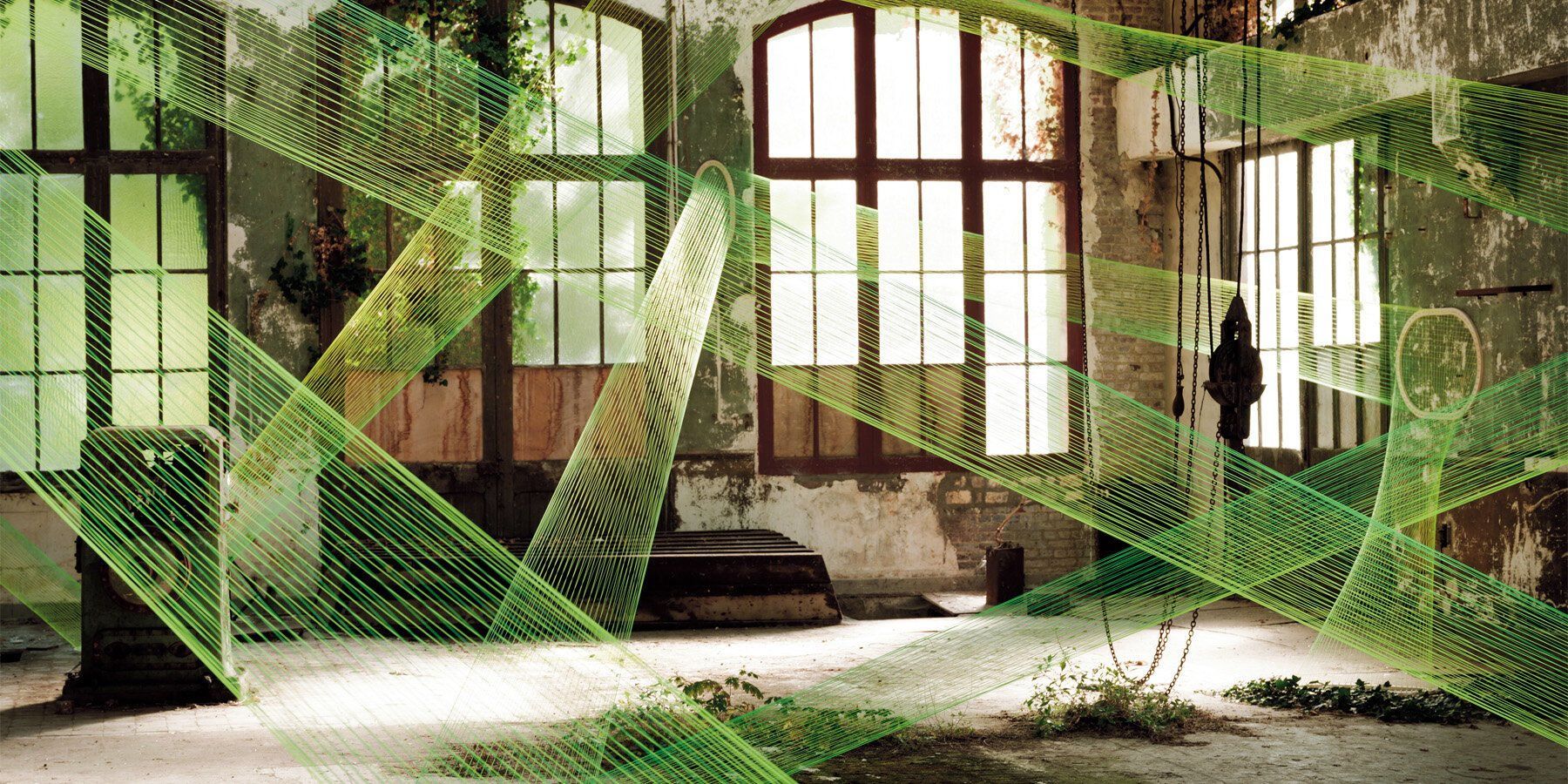 Colorful optical illusions in a new exhibition in Paris