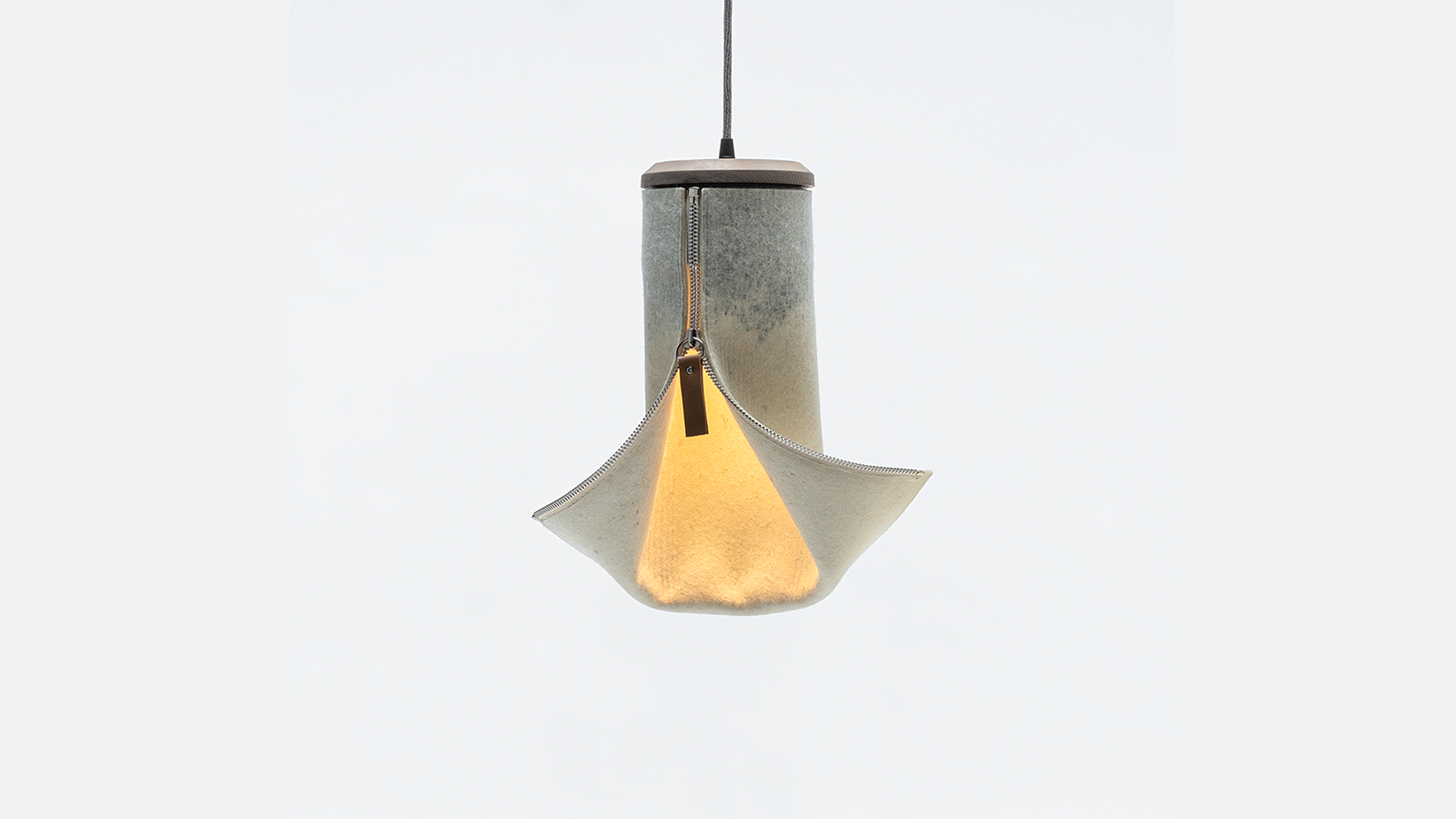 A family of lamps in the trinity of naturalness, tradition, and innovation: meet Kilim!