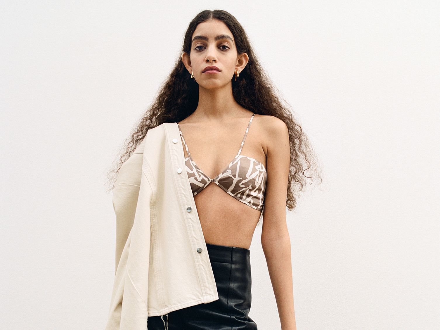 Sustainable novelties in the new AERON collection