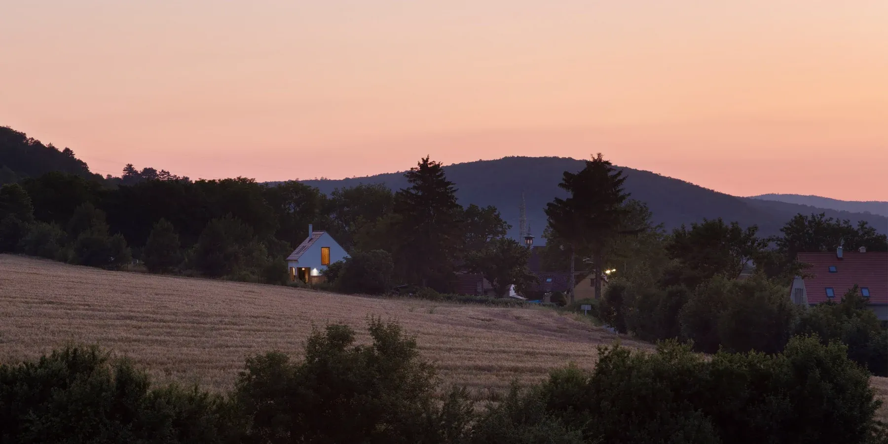 Cozy home in nature’s embrace | Casa De Mi Luna