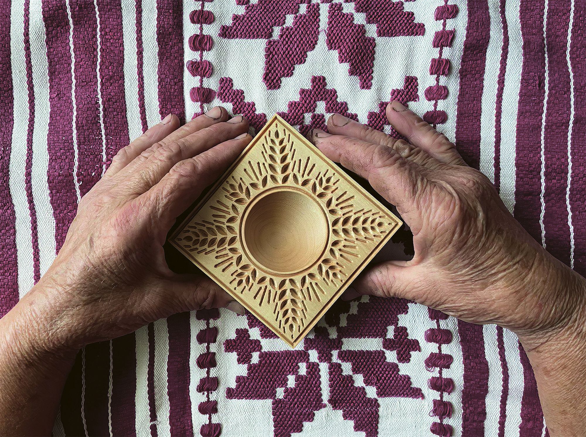 From Wood to Plate: The Art of Ukrainian Pasta