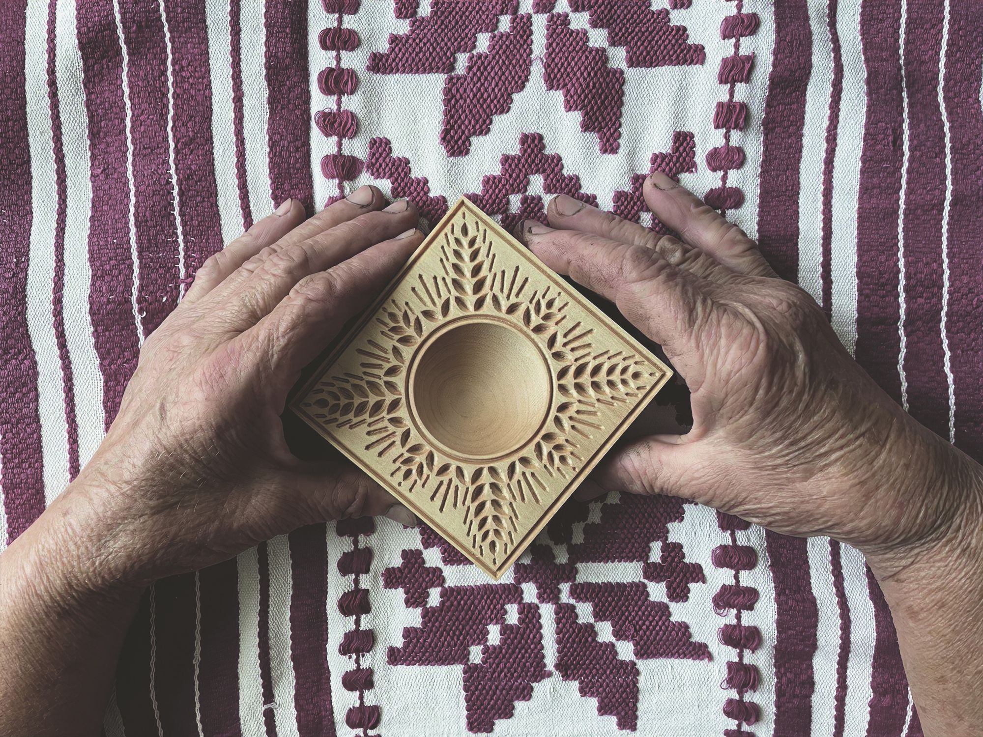 From Wood to Plate: The Art of Ukrainian Pasta