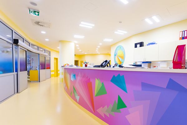 Healing with colors | NÚSCH