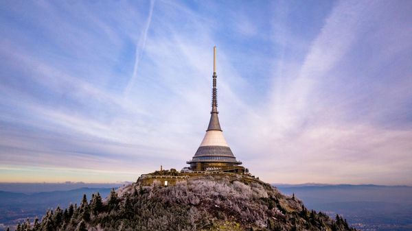 Relaxing above the clouds | Hotel Ještěd