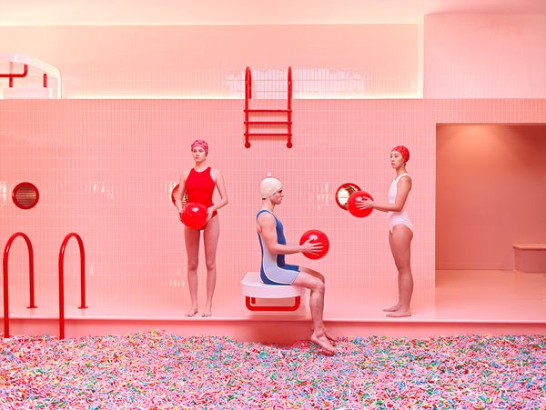 Pink mámor, kellő távolságból