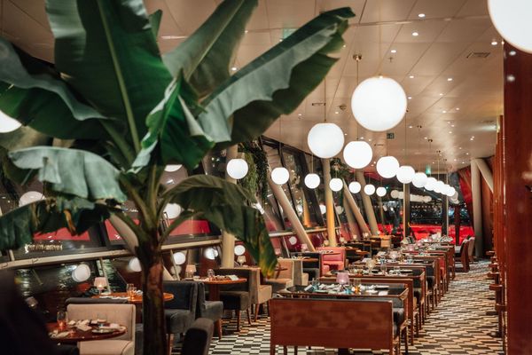 Relaxing on the rocking waves of the river—event boats in Eastern Europe | TOP 5