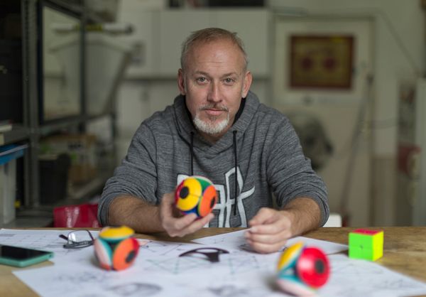 Meet the Rubik’s Cube of the future! | LavosBall