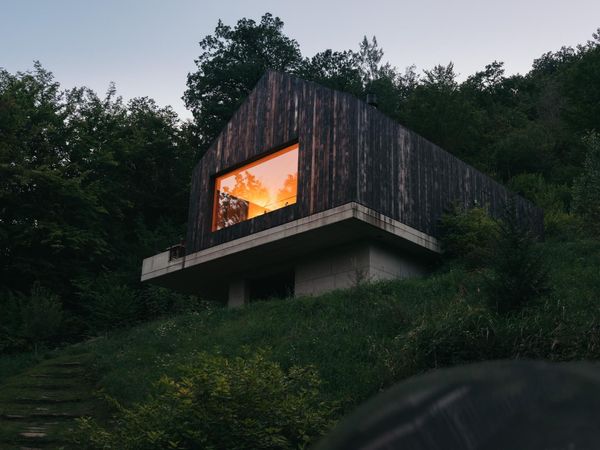 Harmony between work base and home