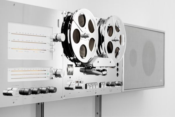 A functional work of art | The redesigned Braun Wandanlage