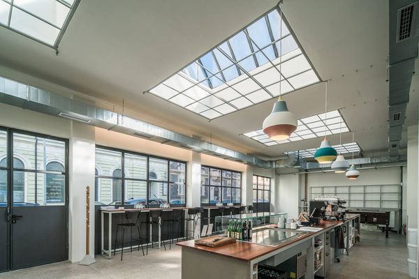 Prágai utunk során ide térjünk be, hogyha mennyei kávéra és házi kenyérre vágyunk