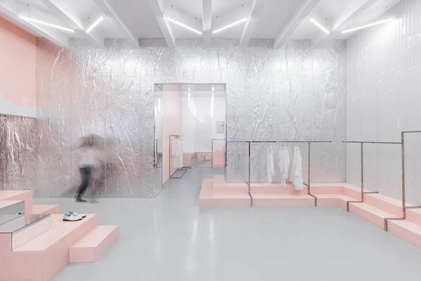 Conceptual spaces hiding fashion brands | TOP 5