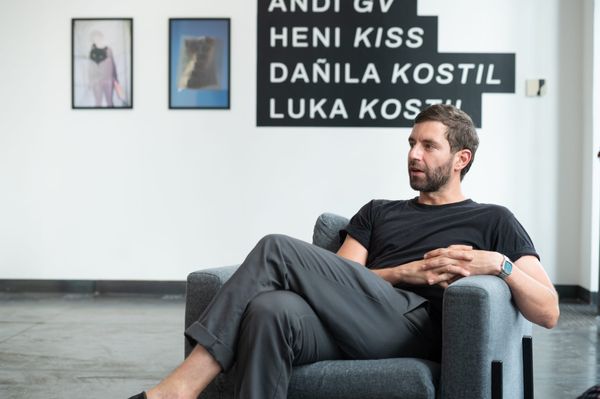 Alkalmazott művészek lelkesítő hadművelete