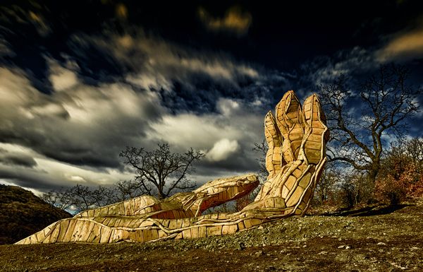 In the palm of Farkaskútvölgy: a mysterious observation point lies in the Cserhát Mountains