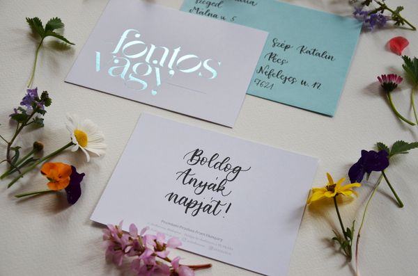 Kézzel írott képeslap anyák napjára a DOT for You-tól