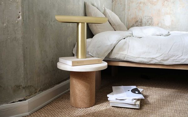 Contemporary and timeless | T Lamp