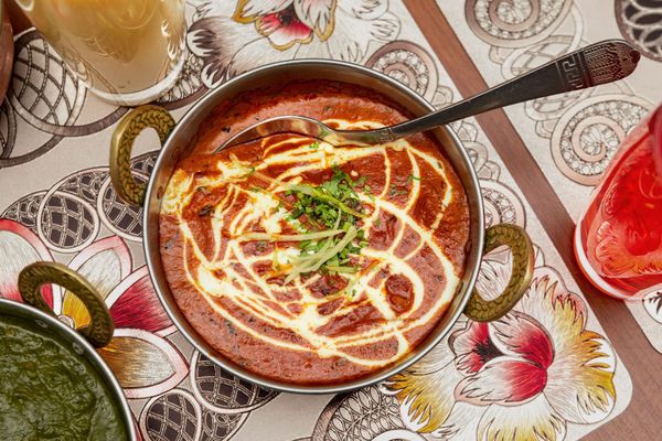 A cavalcade of colors, smells and tastes—Indian culture in Hungary