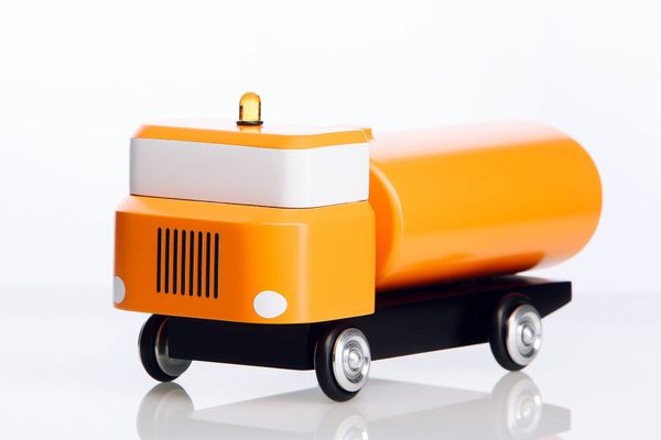 Egy valódi igásló a KGST-blokkból | Chromiez x Werdy