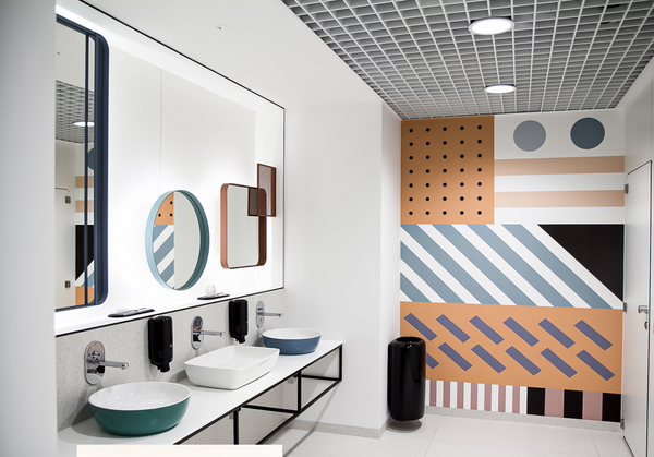 HIGHLIGHTS | Illustrations confined within four walls