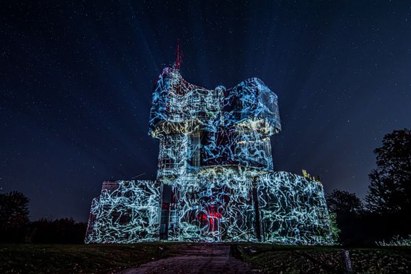 Horvátország gigantikus emlékművére vetített a magyar videomapping csapat