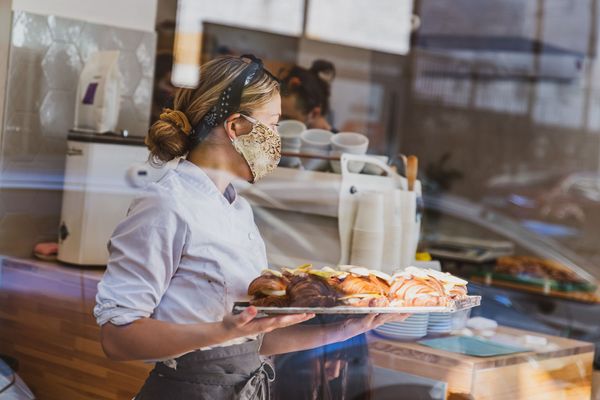 One in ten people would open a restaurant