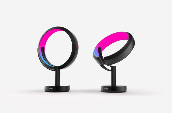 Simply versatile | Aura smart speaker