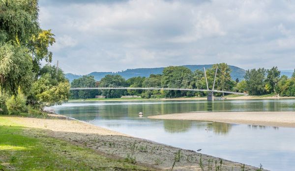 The country’s first Danube bridge for cyclists soon to be built