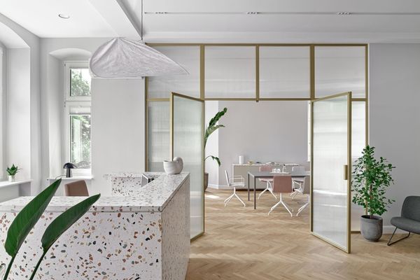 Letisztult stílusú ügyvédi iroda Poznańban