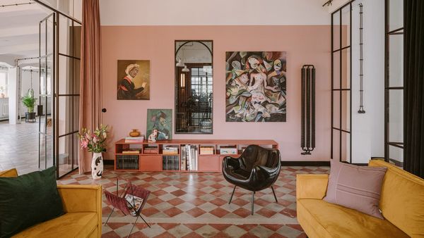 Clay.Warsaw | Varsó