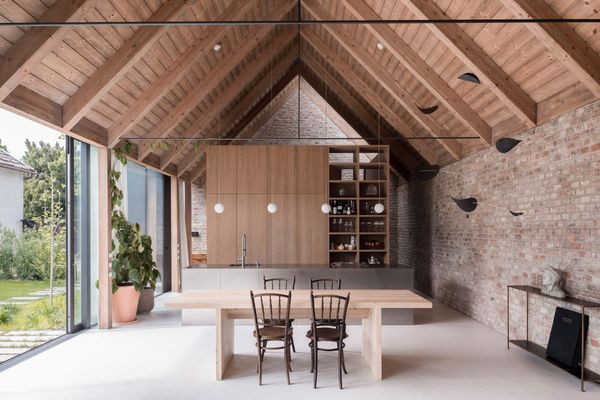 Saving the past with a twist | Martin Skoček